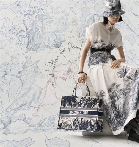 dior around the world collection|DIOR AROUND THE WORLD.